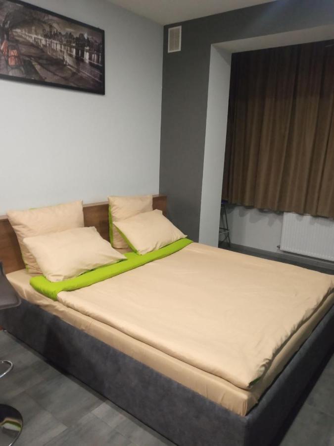 Apartment Yes 41 Uzjhorod Eksteriør bilde