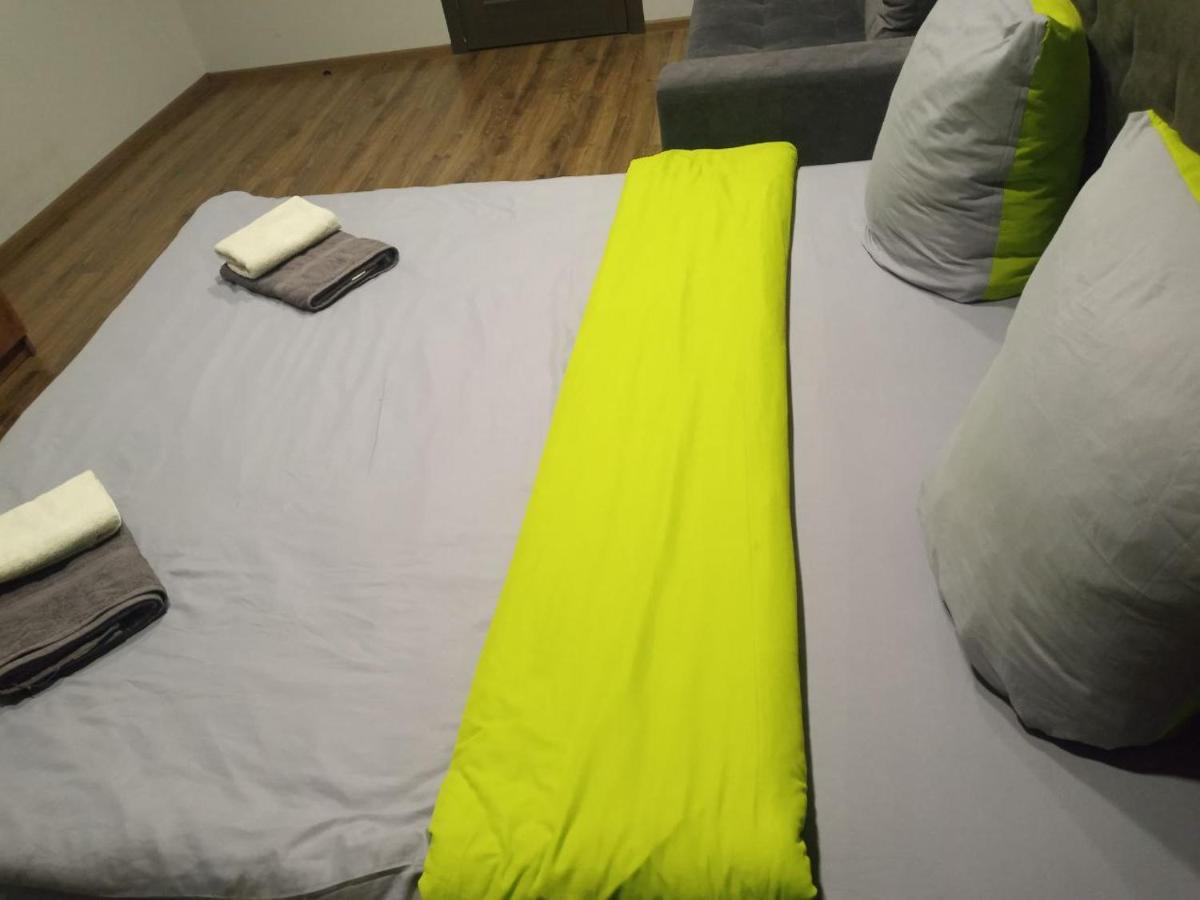 Apartment Yes 41 Uzjhorod Eksteriør bilde