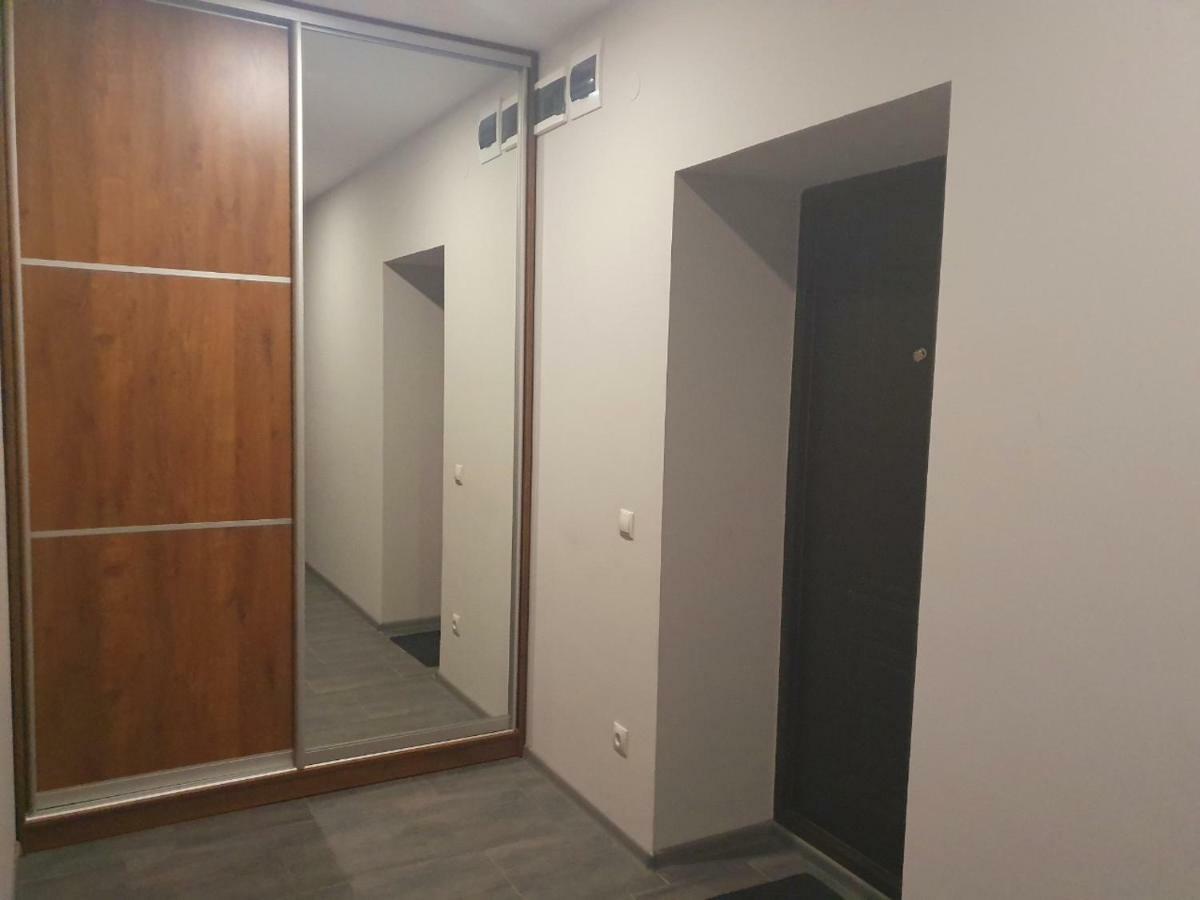 Apartment Yes 41 Uzjhorod Eksteriør bilde