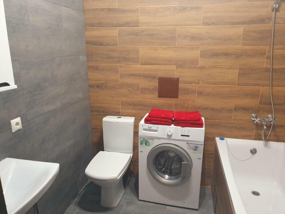 Apartment Yes 41 Uzjhorod Eksteriør bilde